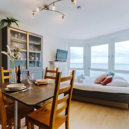 Sea View West By Interhome Апартаменты *